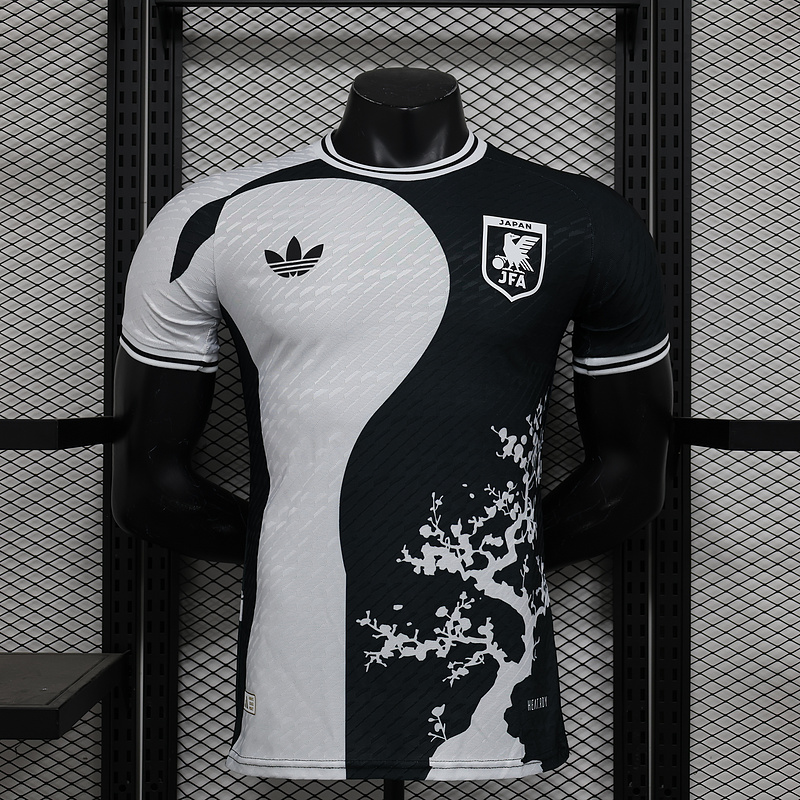 AAA Quality Japan 24/25 Special Black/White Jersey(Player)